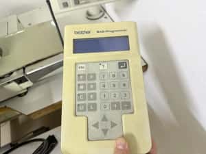 Brother BAS-300E mașină automată cusut  în arie programabilă — miniatura 7