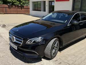 Mercedes-Benz E-Class E 300d Avantgarde