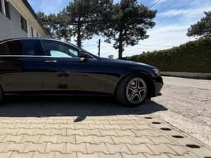 Mercedes-Benz E-Class E 300d Avantgarde — miniatura 4