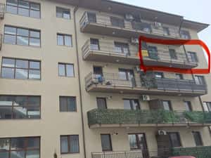 Apartament, 77 m²