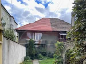 Casă duplex în centrul orasului, cu acces auto — miniatura 1