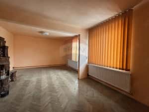 Casă duplex în centrul orasului, cu acces auto — miniatura 6