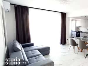 Apartament de închiriat cu 3 camere pentru pretențioși zona Carpați 2 — miniatura 3