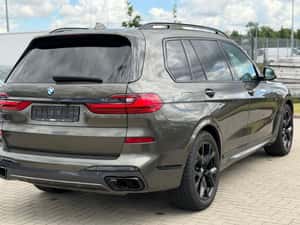 BMW X7 SUV second-hand de vânzare — miniatura 5