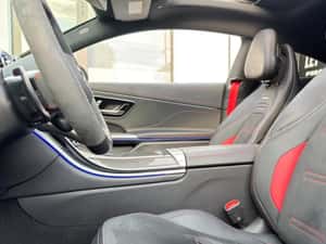 Mercedes-AMG CLE 53 4MATIC+ Coupé Premium Plus — miniatura 6