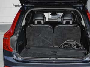 Volvo XC90 Plug-in hybrid T8 Recharge Inscription — miniatura 6