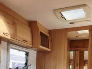 EXCELENTA 2 berth 2006, curata si uscata, bine intretinuta. — miniatura 4