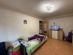 Apartament 2 camere, etaj 1, zona Mihai Eminescu — miniatura 5