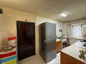 Apartament 2 camere, etaj 1, zona Mihai Eminescu — miniatura 7