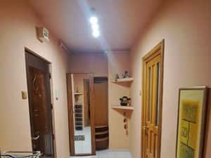 Proprietar, inchiriez apartament 2 cam Bd Saturn — miniatura 6