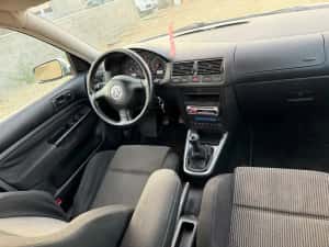 VW Golf 4 1.6 benzina 2004 — miniatura 5