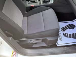 Volkswagen Golf 1.6 TDI an 2014 oferta 4850 Euro — miniatura 6