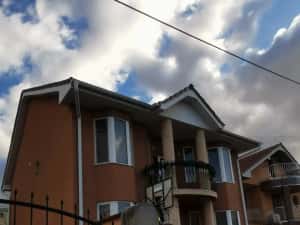 Vând vilă S+P+E în cartierul Rogerius Nord ,Oradea — miniatura 3