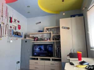 Vând vilă S+P+E în cartierul Rogerius Nord ,Oradea — miniatura 4