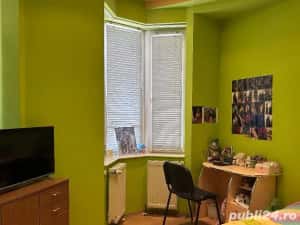 Vând vilă S+P+E în cartierul Rogerius Nord ,Oradea — miniatura 5