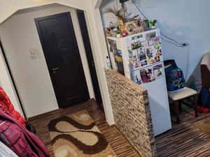 Vând apartament 2 camere-str. Bucovinei — miniatura 3