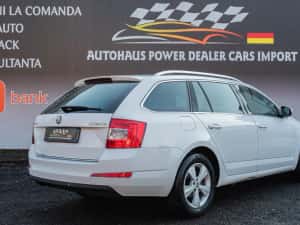 Skoda Octavia-2014-navigatie mare-scaune incalzite - senzori parcare - jante aliaj -proiectoare ceata - auto recent adus in tara - revizie efectuata — miniatura 4
