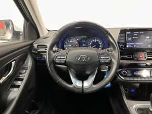 Hyundai i30 Hatchback 2022 - 87.942 km - 13.890 EUR — miniatura 6