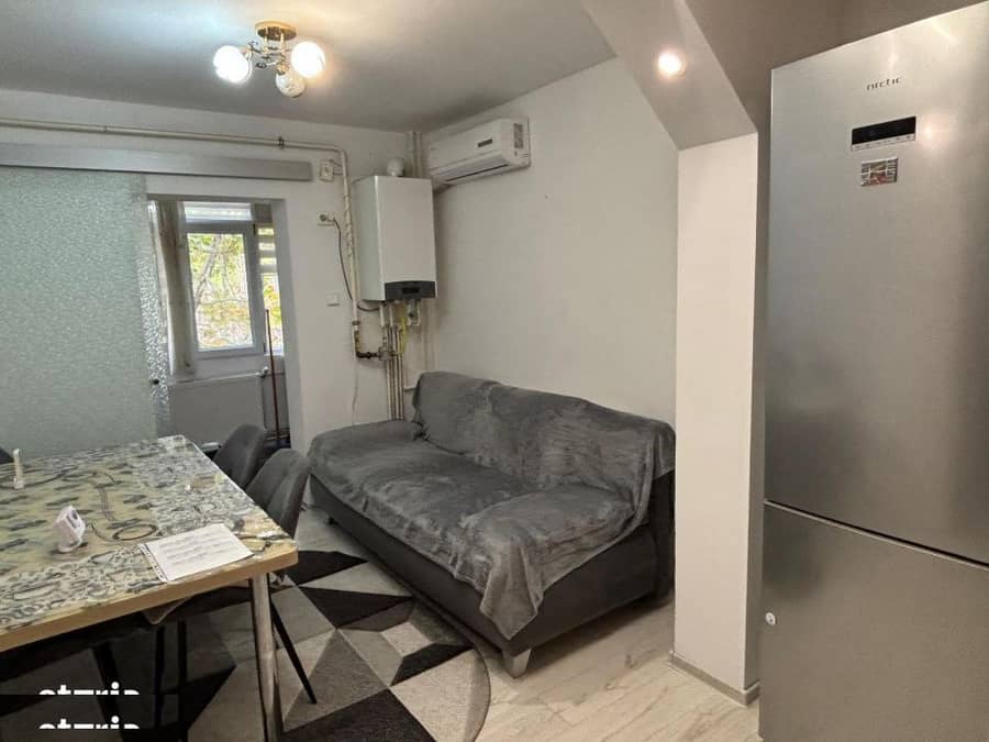 Inchiriere Apartament 3 camere – Rovine, Liceul Tudor Arghezi — fotografie 1 din 5