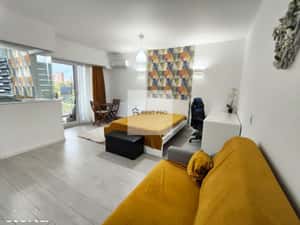 Studio GranVia Park Plaza Mall — miniatura 1