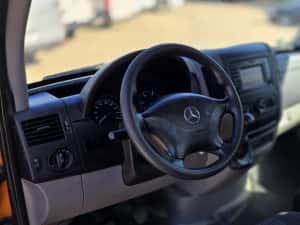 Mercedes sprinter 316 maxi lada 4.30m 2017 — miniatura 4