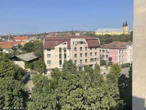 Apartament 3 camere Bld. Dacia, Jurnalul Bihorean vis-a-vis de școală — miniatura 3