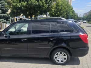 Skoda fabia2  1.6 tdi 2500eur — miniatura 4