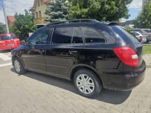 Skoda fabia2  1.6 tdi 2500eur — miniatura 5