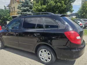 Skoda fabia2  1.6 tdi 2500eur — miniatura 6