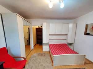 Închiriez apartament cu o cameră aproape de Iulius Mall — miniatura 2