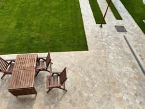 Travertin/Placi Travertin/Pavaj Travertin Cream Silver 15,2x15,2x3 cm — miniatura 7
