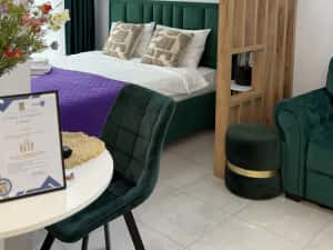 IS Cazare Apartamente Regim Hotelier Iasi Zona Palas-Centru-Newton — miniatura 1