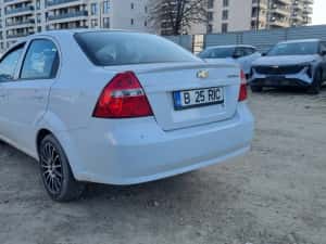 Chevrolet Aveo benzina 2011 — miniatura 4
