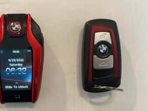 Cheie smart cu LCD și touch-screen BMW - AUDI - MERCEDES - VW — miniatura 4
