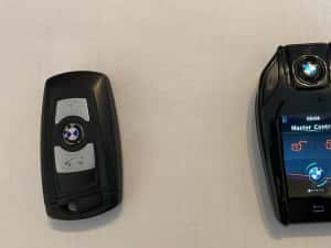Cheie smart cu LCD și touch-screen BMW - AUDI - MERCEDES - VW — miniatura 6