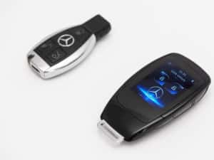 Cheie smart cu LCD și touch-screen BMW - AUDI - MERCEDES - VW — miniatura 7