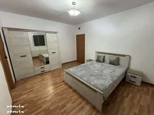 Apartament de închiriat — miniatura 3