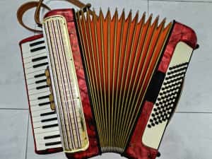 Acordeon Hohner Concerto 3 cu 72 de basi — miniatura 9
