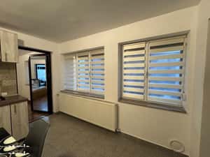 Proprietar închiriez apartament tip studiu în vila cu circuit închis