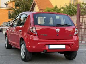 Dacia Sandero Laureat 30.000Km 1.4 Benzina 75Cp Unic Proprietar — miniatura 4