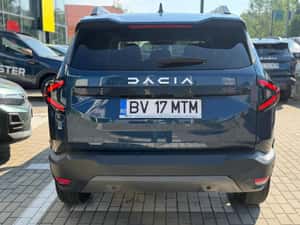 Dacia Bigster 2025 – SUV modern, benzină, cutie automată — miniatura 4