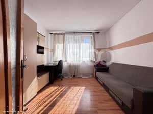 Apartament de vanzare cu 3 camere decomandate in Piata Abator — miniatura 3