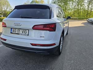 Audi Q5 2.0 40TDI quattro S tronic Design — miniatura 3
