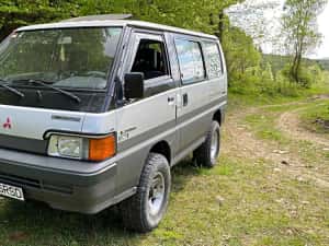 Mitsubishi L300 4x4 reductor vehicul istoric atestat raritate — miniatura 10