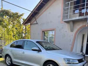 Volkswagen Jetta 2014 1.6 TDI Automata — miniatura 3