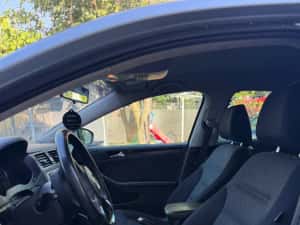Volkswagen Jetta 2014 1.6 TDI Automata — miniatura 6