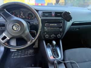 Volkswagen Jetta 2014 1.6 TDI Automata — miniatura 8