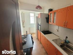 Ofer spre inchiriere ap 2 camere la 8 min de  metrou — miniatura 6