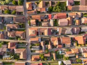 FILM! Casa primitoare in centrul orasului Targu Secuiesc — miniatura 7