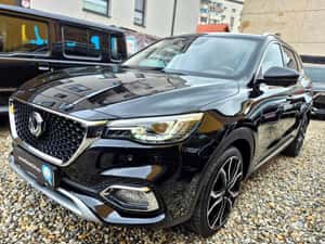 MG EHS plug in hybrid, echipare de varf Luxury